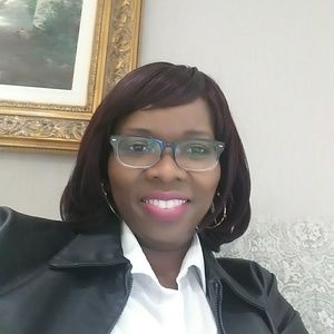 Meet your Posher, Virginia